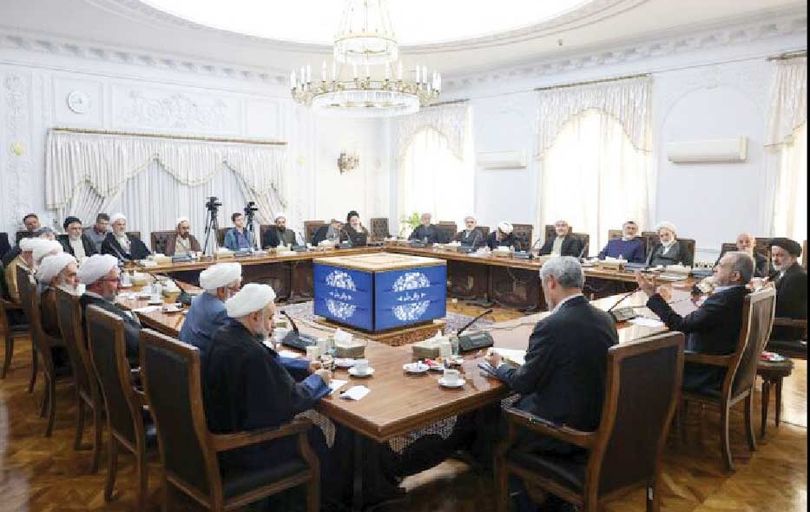 
نقش علما در ترمیم شکاف‌های شکل‌گرفته در جامعه تعیین‌کننده است