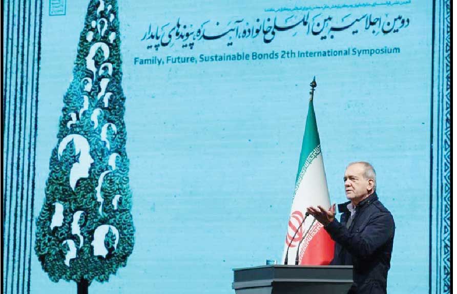 
با تهدید و امرو نهی نمی‌توان جامعه را تغییر داد