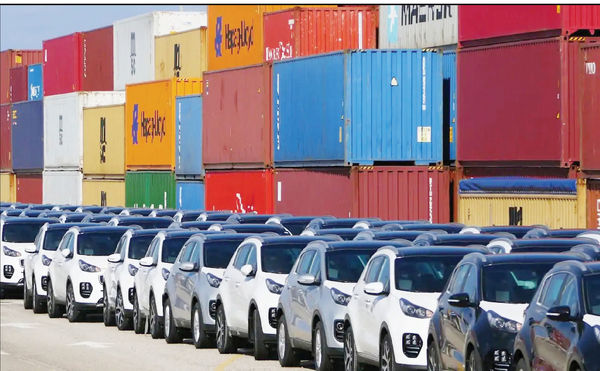 اصلاح تعرفه‌های خودرو دست دلالان را کوتاه می‌کند