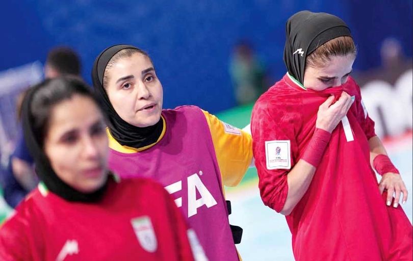 وداع با اشک