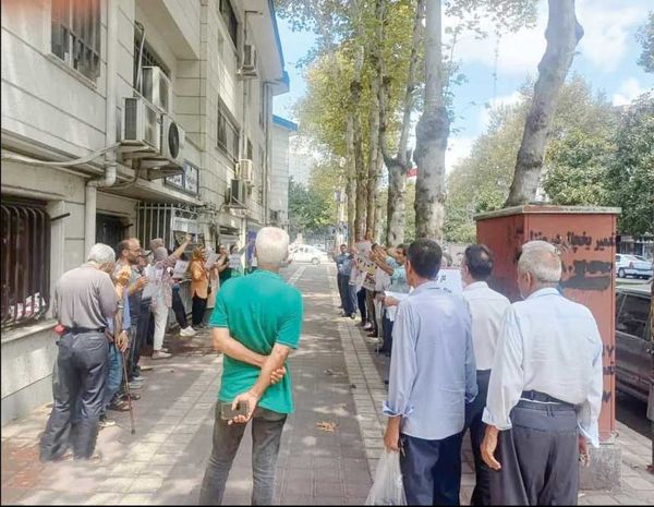 تجمع بازنشستگان کارگری
در شهرهای مختلف