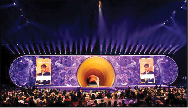 «برای» شروین حاجی‌پور برنده جایزه گرمی شد