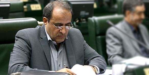 مخبر پاسخ دهد چرا وعده‌هایش درباره واکسن برکت محقق نشد