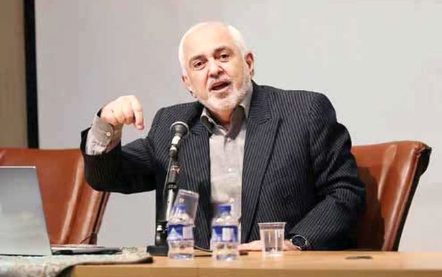 «فوبیا» نسبت به شرق یا غرب خطرناک است