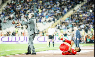 معادله دفاع راست؛ سه به اضافه یک!