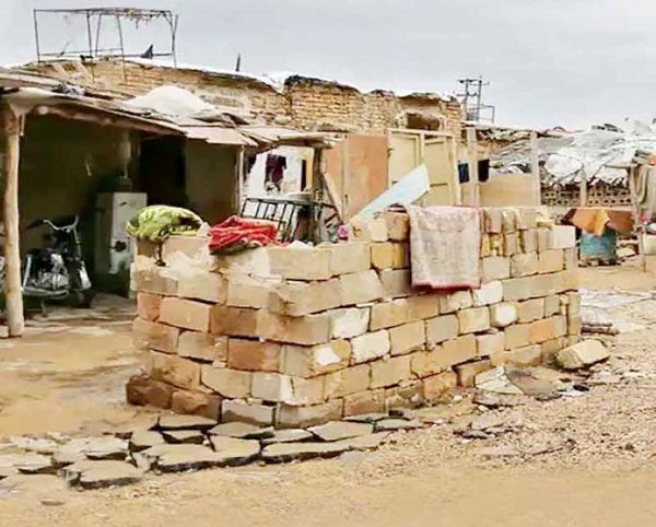 بازسازی لبنان با مشکلات و فقر موجود برای مردم توجیه‌پذیر نیست