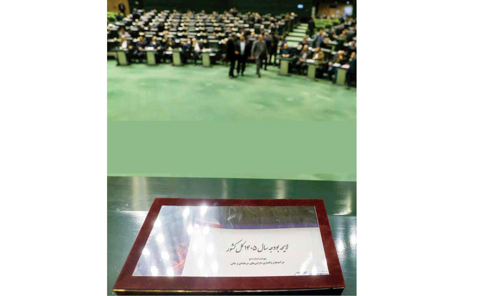 همزمانی مالیات 62 درصدی با تورم 60 درصدی؛ یعنی غارت مردم