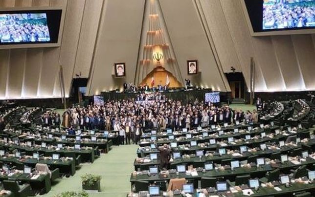 بررسی موضوع استیضاح وزرا 

در هیأت رئیسه مجلس