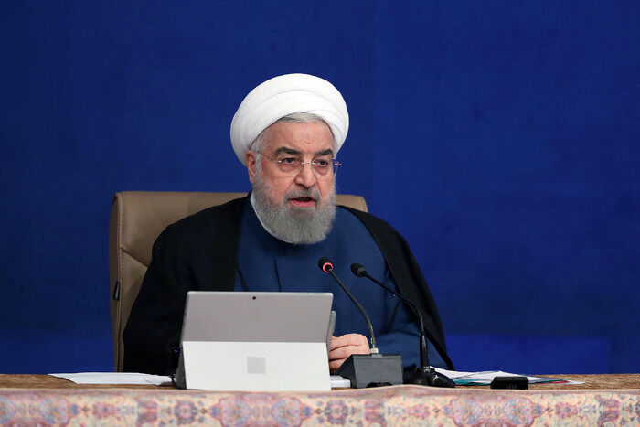 
توهین به پیامبر(ص) اهانت به ارزش‌های انسانی است