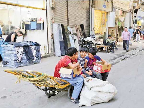 محو کودکان کار از خیابان، نتیجه «برخورد قهری» است، نه ریشهکنی فقر