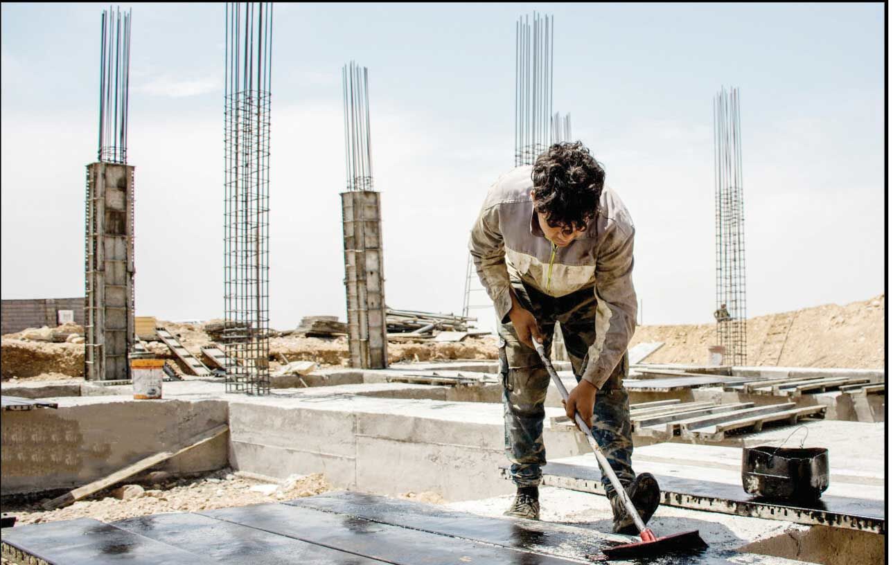 افزایش حق بیمه کارگران ساختمانی عادلانه و منصفانه نیست