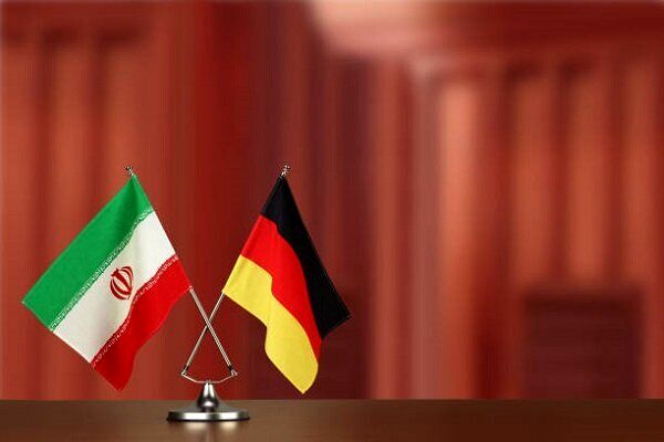 آلمان از شهروندانش خواست ایران را ترک کنند