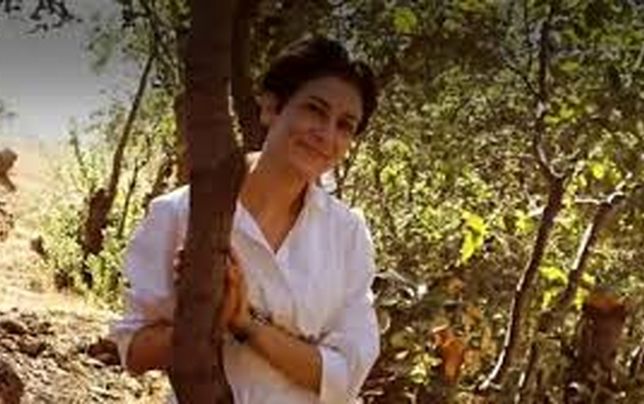 

جنایت و تحریم را پایان دهید 

تا بیانیه‌هایتان را باور کنیم