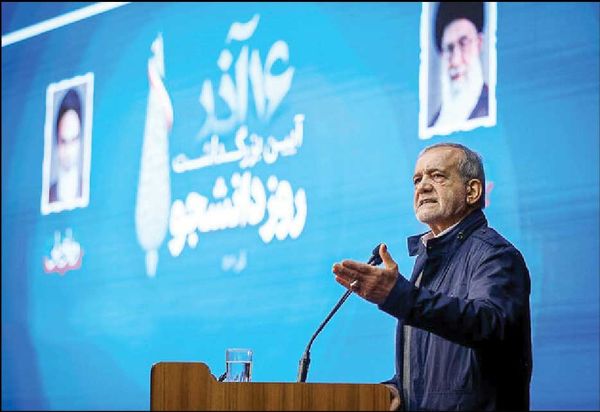 
دستور دادم سیم‌کارت‌های سفید را سیاه کنند