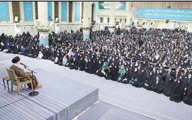 
«عدالت در رفتار اجتماعی و خانوادگی»، اولین حق زنان است