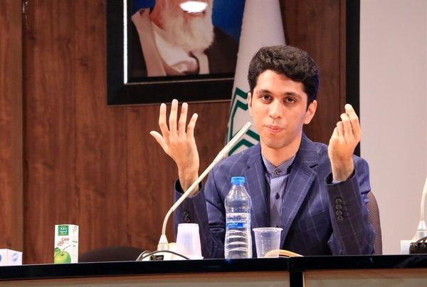 از «نوید کلهرودی»
هیچ خبری در دست نیست