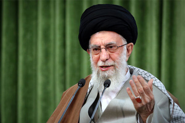 پیام فرمانده کل قوا در پی بازگشت ناوگروه ۷۵ نیروی دریایی