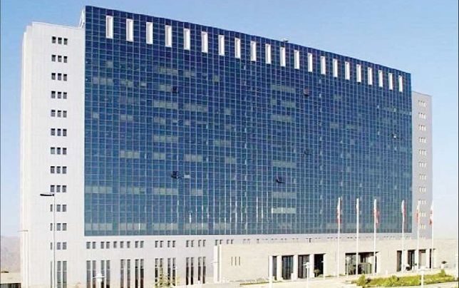 
قصور وزارت نیرو در پرداخت مطالبات پیمانکاران برق با وجود تزریق منابع