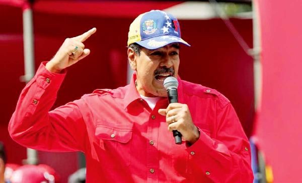 
درخواست وکیل مادورو برای لغو کیفرخواست موکلش 