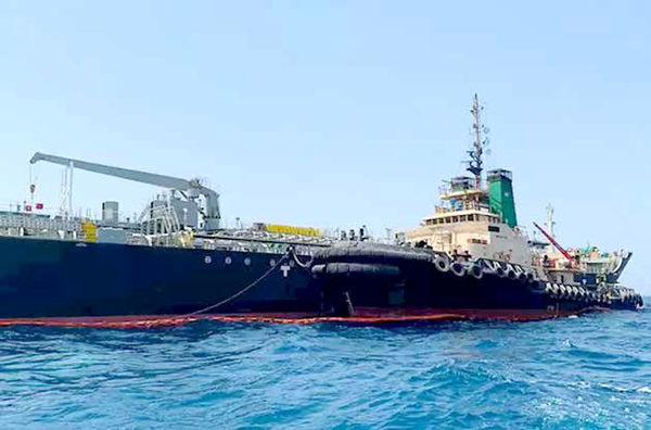 توقیف کشتی خارجی ‌حامل سوخت قاچاق توسط سپاه