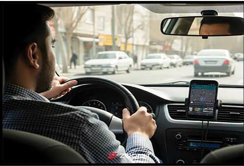 

بیمه اجباری رانندگان تاکسی اینترنتی وجاهت قانونی ندارد