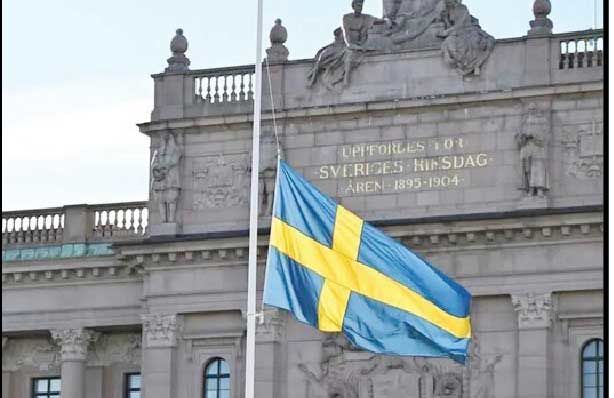 
سوئد سفیر ایران را احضار کرد