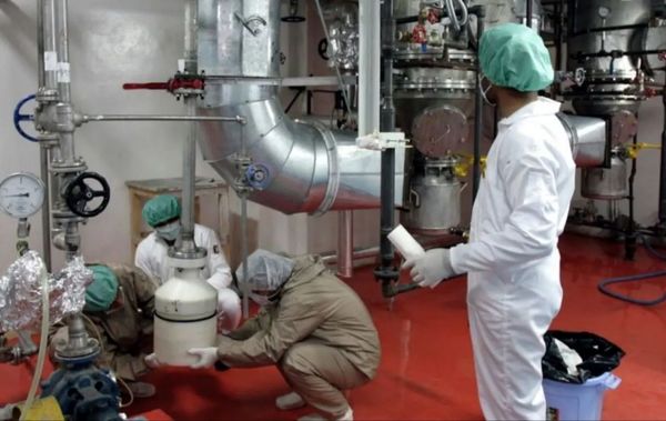 بازرسان آژانس انرژی اتمی
به ایران بازگشتهاند