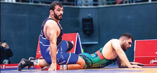 حسن یزدانی دوباره دوبنده را به تن کرد؛
طوفان در لیگ