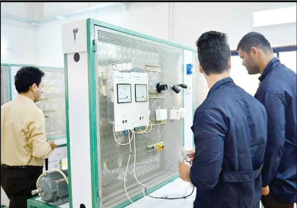 مربیان سازمان فنی و حرفه‌ای خواستار اجرای طرح رتبه‌بندی هستند