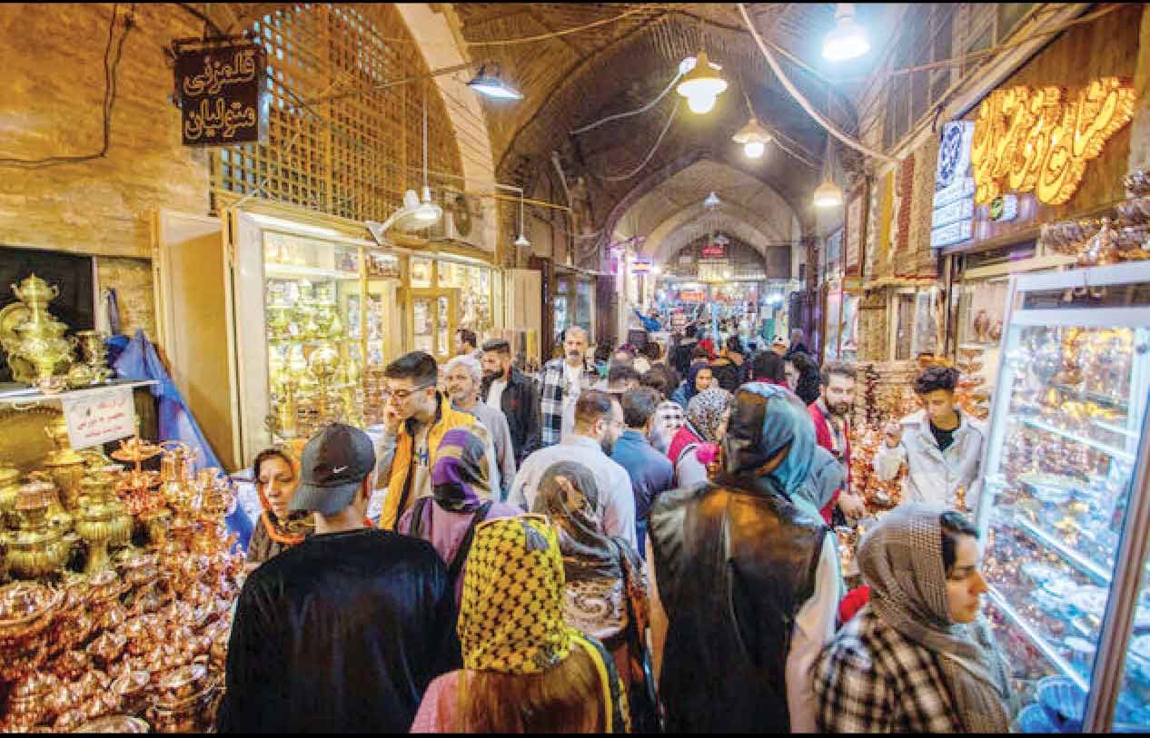 دولت با کسبه صحبت کند؛ نباید در فضای بسته تصمیم‌گیری کرد