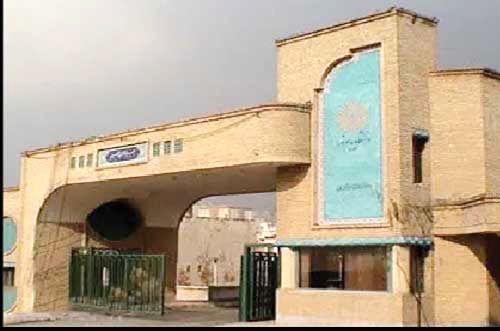 

 دانشگاه «پیام نور» به ارائه‌کننده مدرک تبدیل شده است