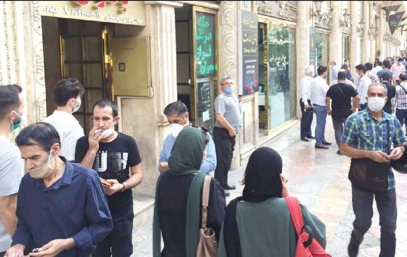 
بازار فردوسی به بانک مرکزی واقعی کشور تبدیل شده است