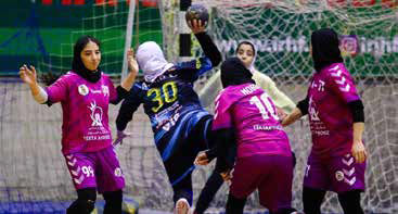 رنکینگ، دلیل جا ماندن هندبال بانوان