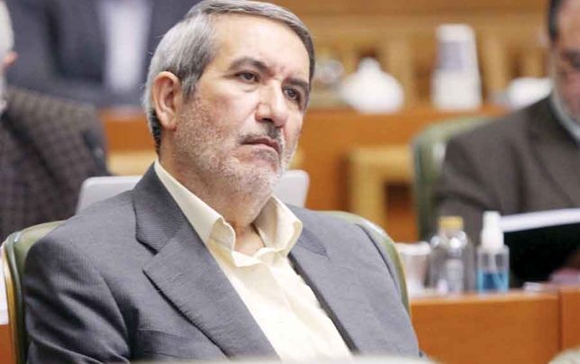 
پیمانکاران شهرداری جای خالی اتباع را با نیروی کار ایرانی پر کنند 