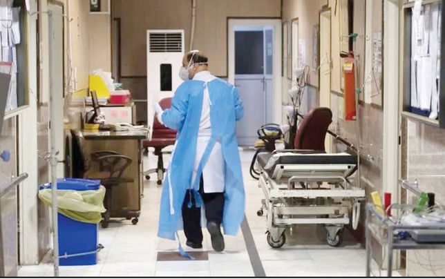 یک بازنشسته: گوشت و مرغ نمی‌خوریم، دارو را چه کنیم؟