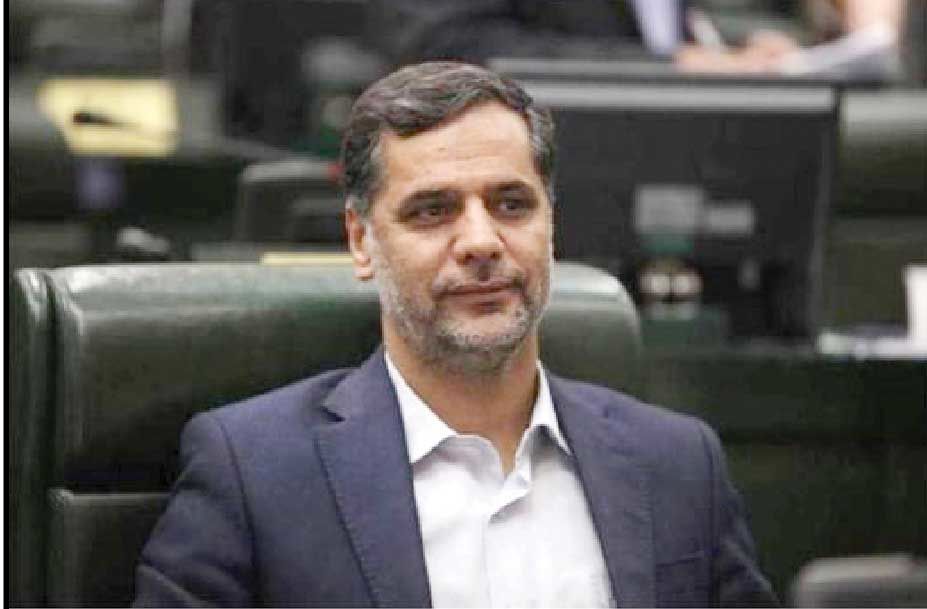 
با اقدامات اقتصادی هم دیده می‌شوید؛ نیازی به موضع‌گیری‌های داغ سیاسی نیست