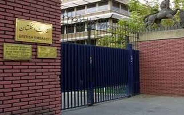 
انگلیس خواستار خروج 
کارکنان سفارت خود از ایران شد 