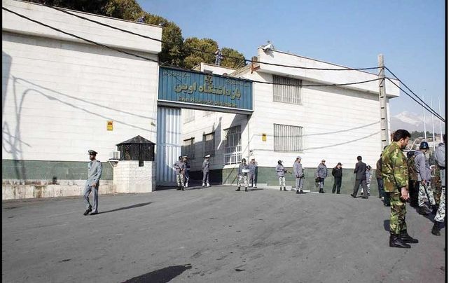 
بازگشت بیش از ۶۰۰ زندانی سیاسی به اوین