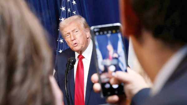 شکاف حزبی در واشنگتن برای کنترل فرمان جنگ