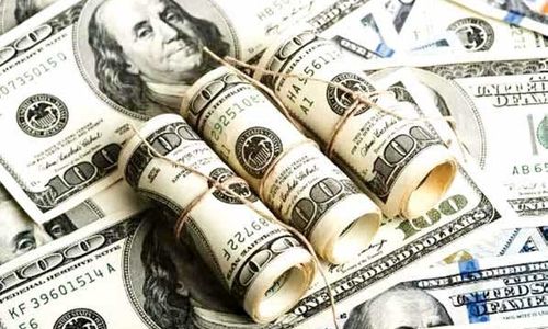 تک‌نرخی کردن ارز در شرایط تحریم به التهاب بازار آزاد می‌انجامد