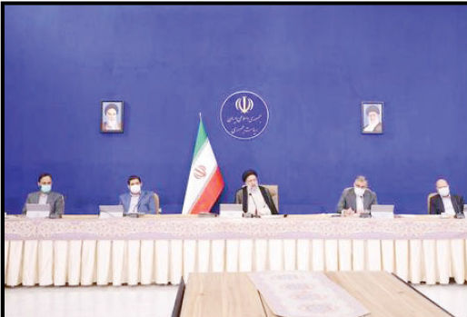 
در جهت ثبات بازار ارز تلاش کنید
