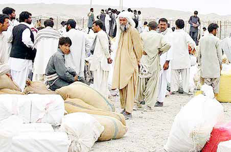 
بیکاری باربران و دست بستة دولت